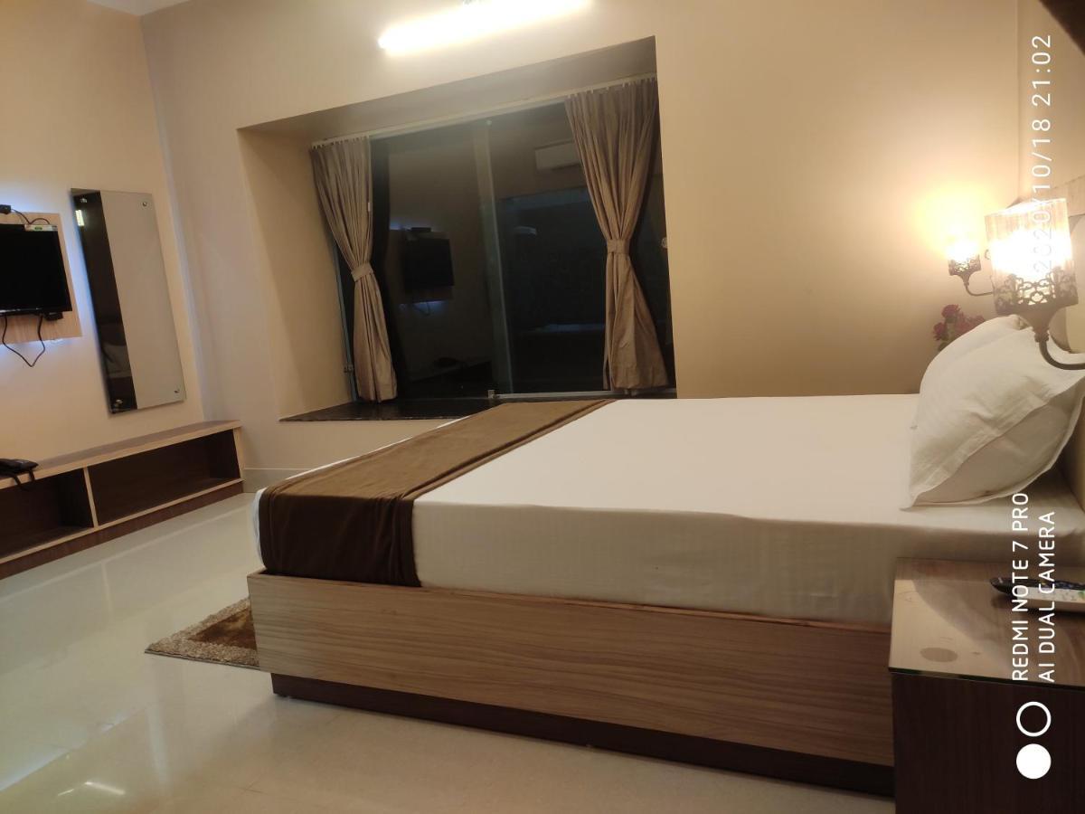 The Pearl Hotel Puri Exterior foto