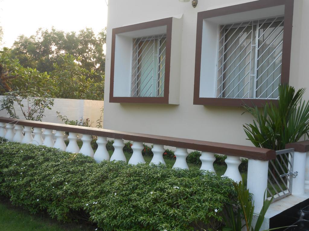 The Pearl Hotel Puri Exterior foto